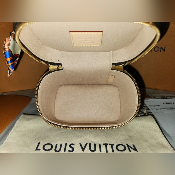 LOUIS VUITTON - Nice Nano - Picture 8 of 8